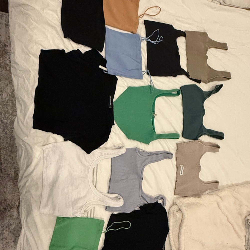 Assorted Ribbed Crop Tank Tops — Black, White, Green, Blue, Beige, Tan